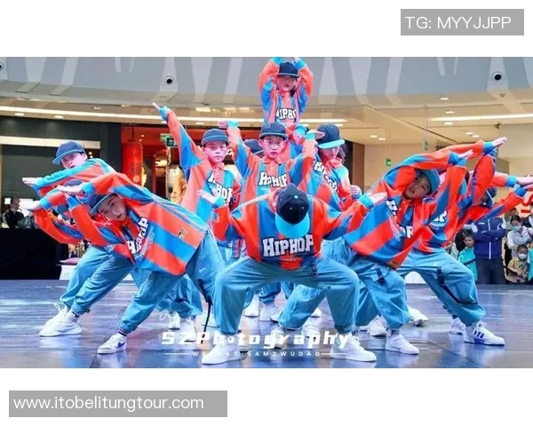 成都街舞队与南京街舞队速度对决赛后分析与精彩回顾