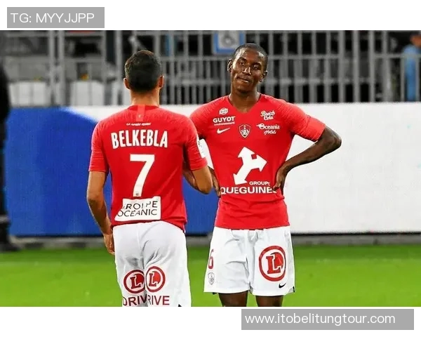 布雷斯特与第戎的精彩对决分析及赛季表现展望