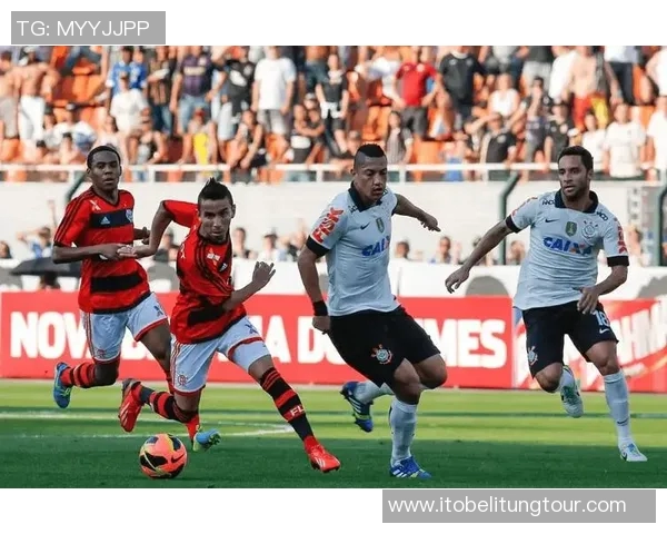 玻利瓦尔与国民竞技的激烈对决揭示足球战术与团队精神的较量