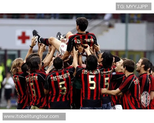 科斯塔的传奇旅程:从足球新星到全球瞩目的运动偶像 科斯塔的传奇旅程:从足球新星到全球瞩目的运动偶像